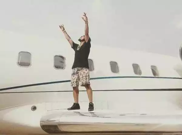 Singer Oritsefemi Spends 500k To Rent Static Private Jet For Music Video (Photos)
